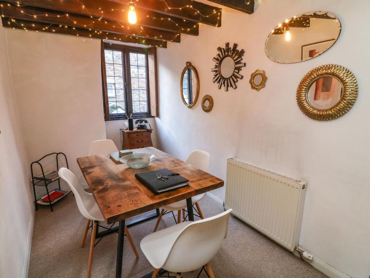Courtyard Cottage Кіркбі-Лонсдейл Екстер'єр фото